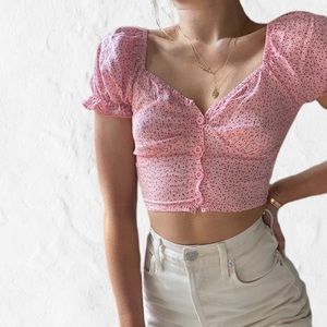 FLORAL BUTTON DOWN CROP